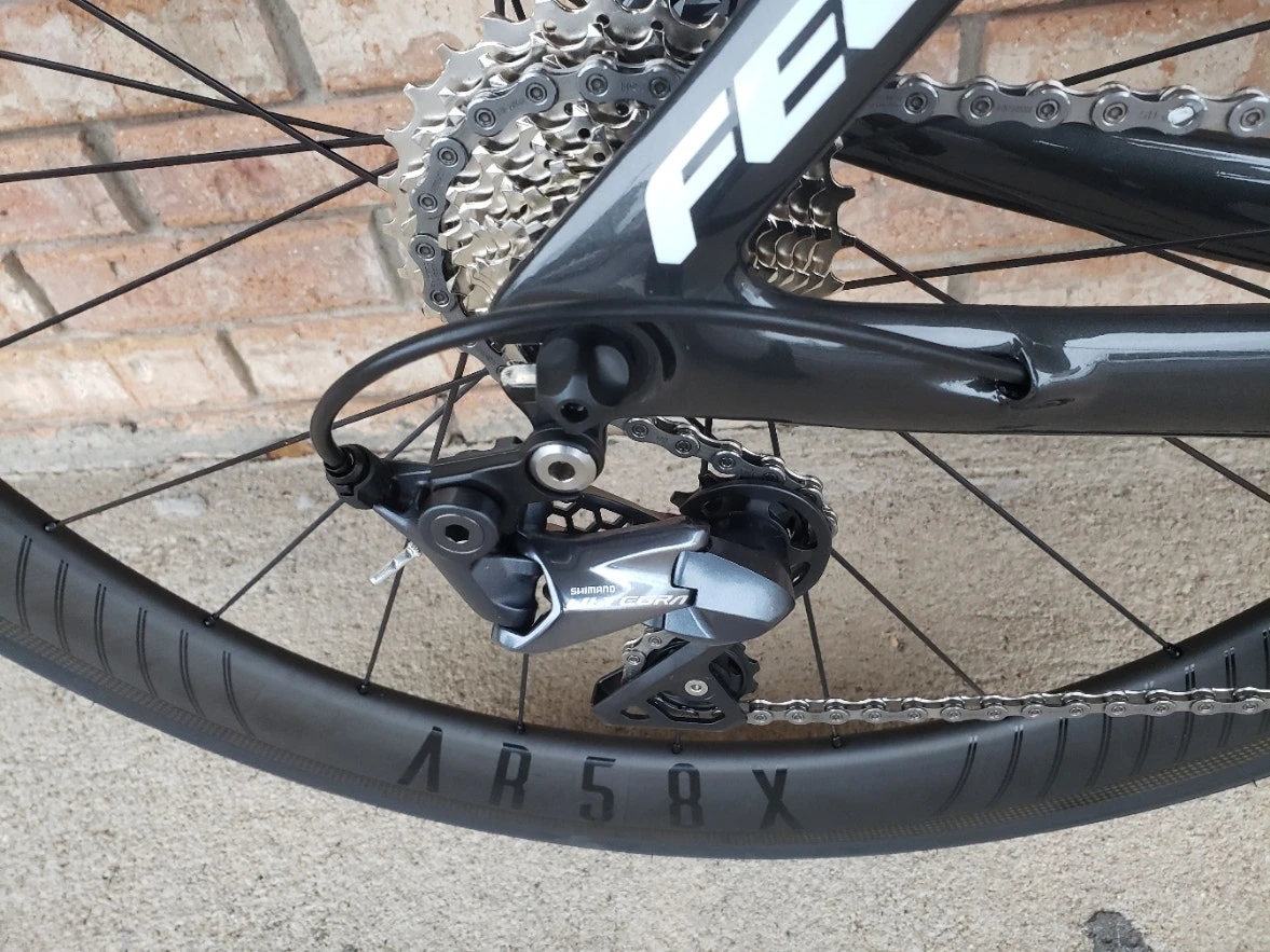 Felt B Performance Shimano Ultegra - With Reynolds AR58X Wheelset 2022 12 Felt B Performance Shimano Ultegra - With Reynolds AR58X Wheelset 2022 - Image 12