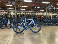 Felt AR Advanced Shimano Ultegra Di2 12 Speed Reynolds AR58 White 2023 22 Felt AR Advanced Shimano Ultegra Di2 12 Speed Reynolds AR58 White 2023 -Felt 5823yfzJ 9Ok4xjI5sxFZyKBc