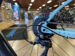 Felt Broam 60 Gravel Shimano Sora/Claris Mix Duck Egg Blue 2020 12 Felt Broam 60 Gravel Shimano Sora/Claris Mix Duck Egg Blue 2020 -Felt 8hU4xDY5MS EYE6XyGLNLUBBE