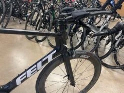 Felt B Performance Shimano Ultegra Zipp 404 Firecrest Charcoal 2023 -Felt C1sYm38YmbsduLB9oaycanJ4o