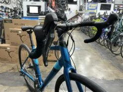 Felt VR40 Disc Shimano Tiagra - Aquafresh 2022 21 Felt VR40 Disc Shimano Tiagra - Aquafresh 2022 -Felt EsRigt4BRoxVAHprTpH2XDvM0