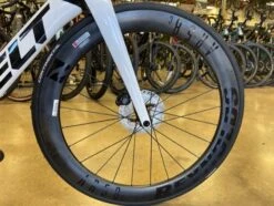 Felt AR Advanced Shimano Ultegra Di2 12 Speed Reynolds AR58 White 2023 27 Felt AR Advanced Shimano Ultegra Di2 12 Speed Reynolds AR58 White 2023 -Felt JpxIAHUkjfoAOSONJVyKXY0VU