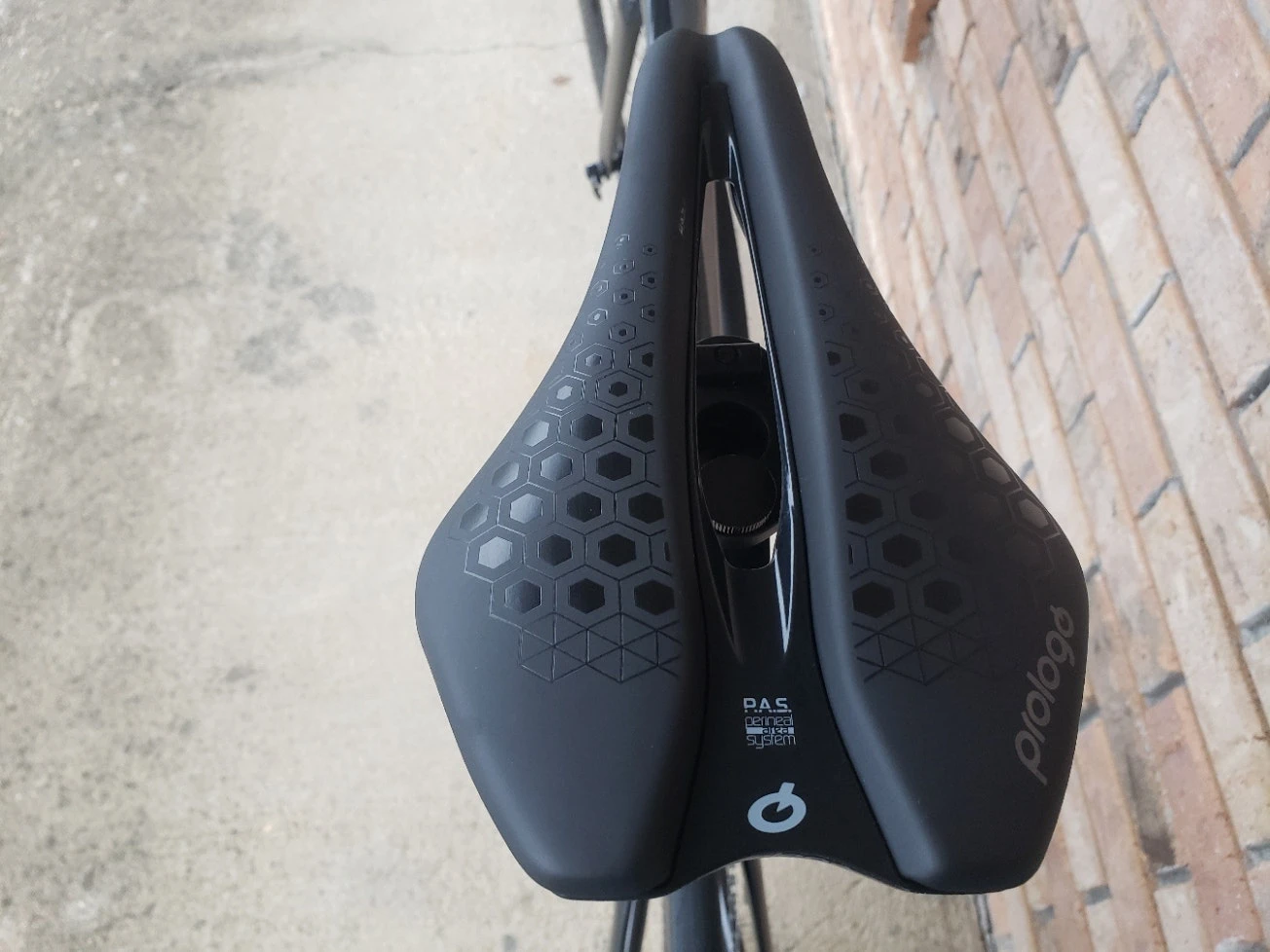 Felt B Performance Shimano Ultegra - With Reynolds AR58X Wheelset 2022 9 Felt B Performance Shimano Ultegra - With Reynolds AR58X Wheelset 2022 - Image 9