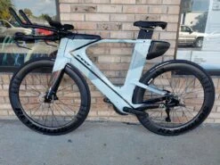 Felt IA Advanced Ultegra Di2 - Surfmist