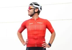 Felt Bicycles Felt Short-Sleeve Club Jersey Red | Men's 7 Felt Bicycles Felt Short-Sleeve Club Jersey Red | Men's -Felt eIMG 0947 2000x1400 0f0bf807 0d24 4ef7 9921 a3bdc61bbff6