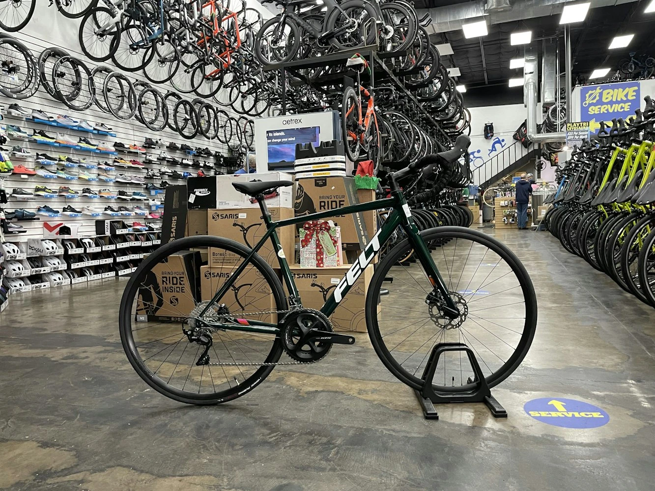 Felt FR30 Shimano 105 - Eden Green 2022 1 Felt FR30 Shimano 105 - Eden Green 2022