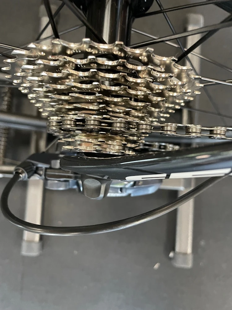 Felt B Performance Ultegra Charcoal 2022 10 Felt B Performance Ultegra Charcoal 2022 - Image 10