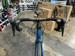 Felt VR40 Disc Shimano Tiagra - Aquafresh 2022 23 Felt VR40 Disc Shimano Tiagra - Aquafresh 2022 -Felt parcUEXoorq poKvHZC6tcODw