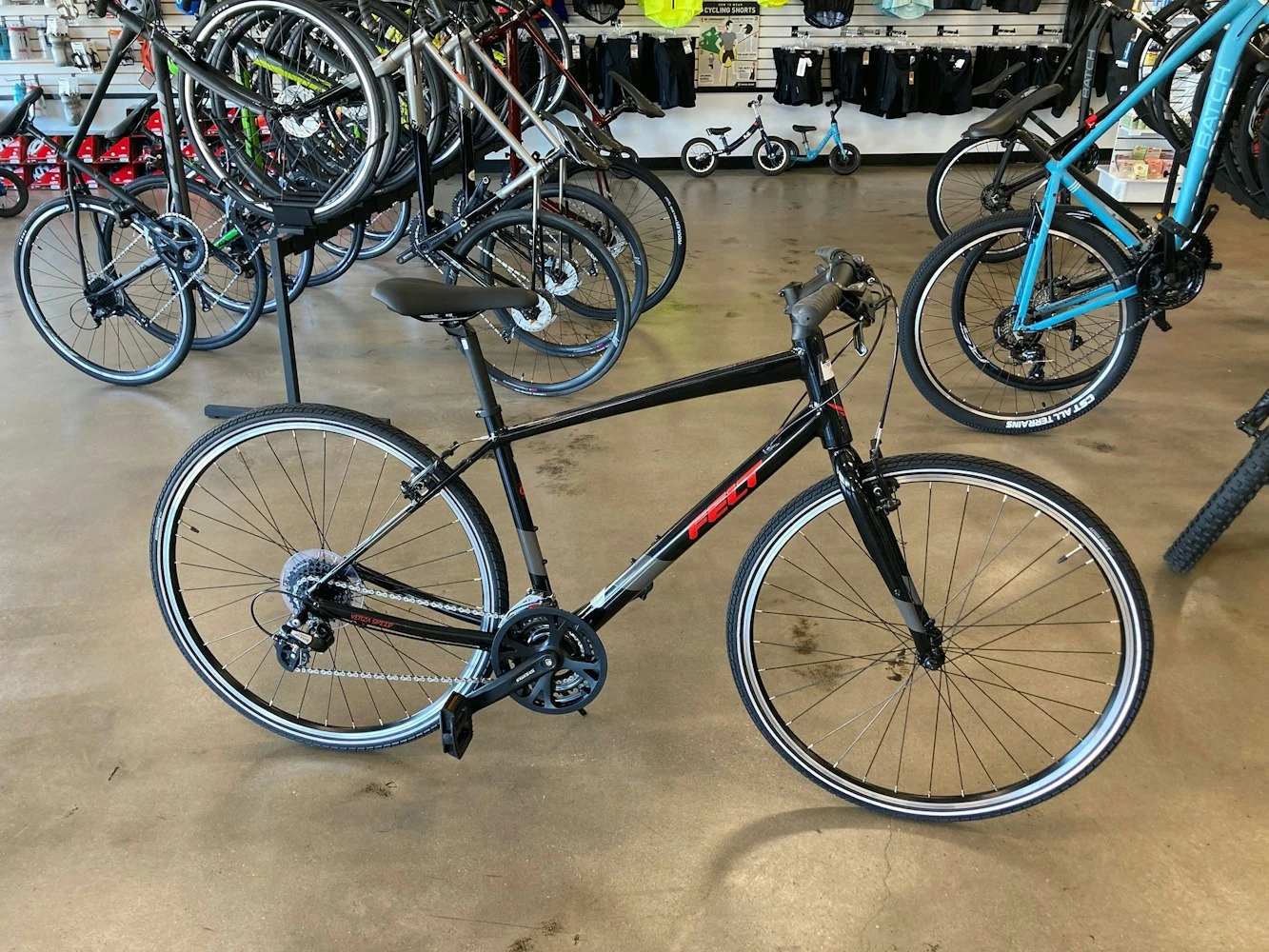 Felt Verza Speed 50 Gloss Black 2022 1 Felt Verza Speed 50 Gloss Black 2022